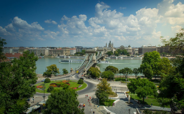 Indulhat a Lánchíd felújításáról szóló közbeszerzés