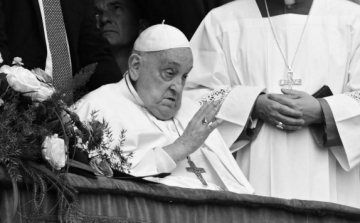 Húsvét hétfőn reggel elhunyt Ferenc pápa