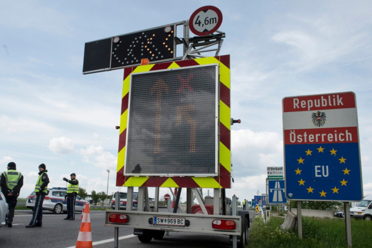 Patthelyzet alakult ki a hegyeshalmi határátkelőnél